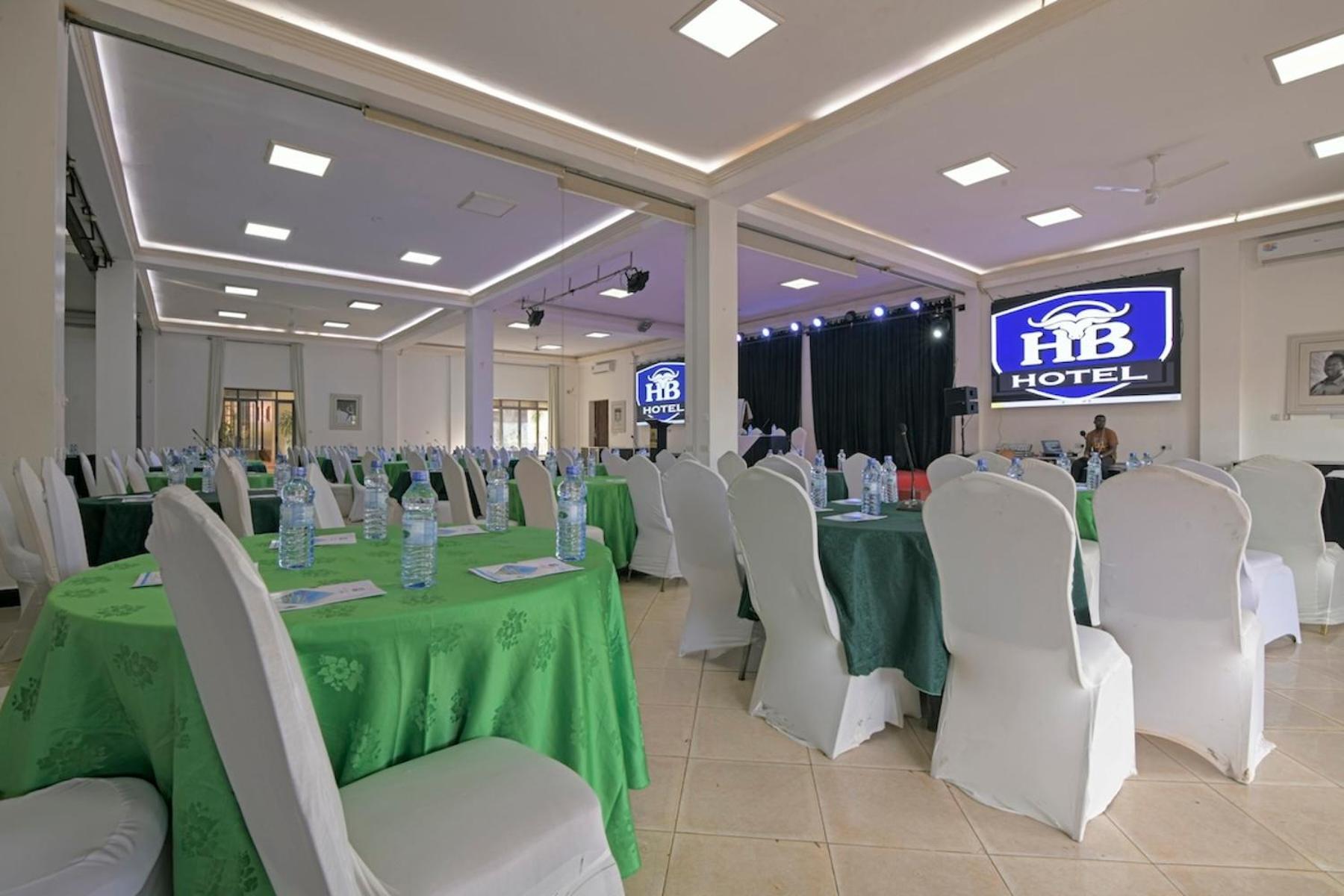 Hoima Buffalo Hotel & Business Hub Ltd Exterior foto